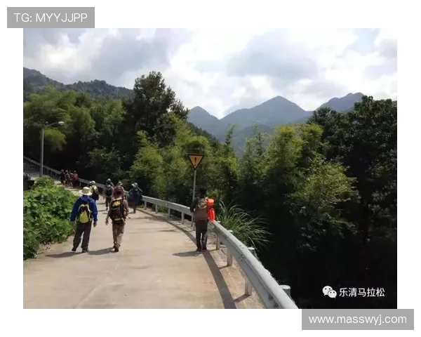 飞盘追梦：王秀英的运动人生与心灵对话之旅