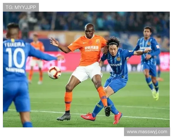 南京足球队在最新耐力排行榜中稳居第一名引领足球界新潮流